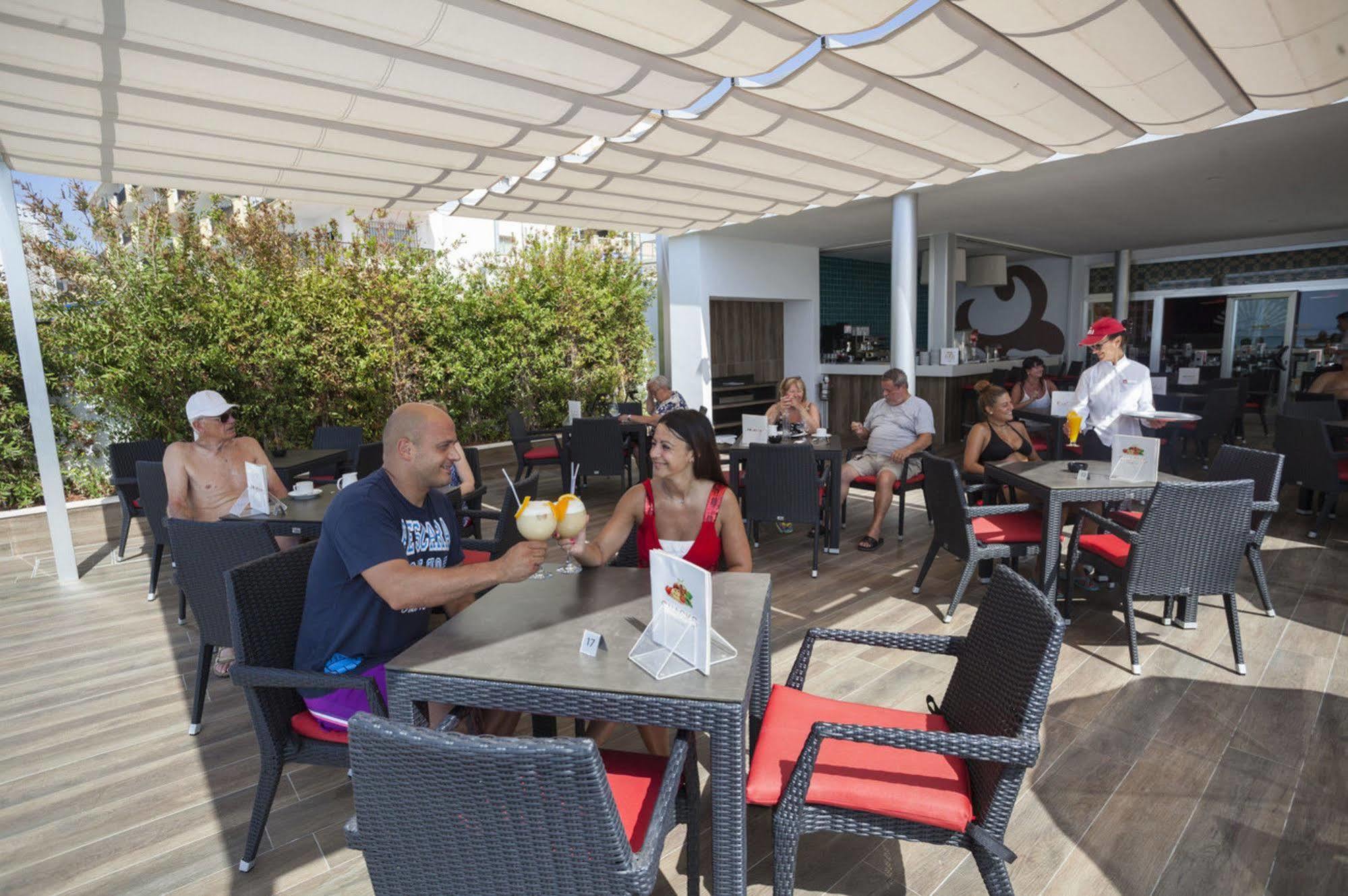 Hotel Riu Monica - Adults Only Нерха Экстерьер фото